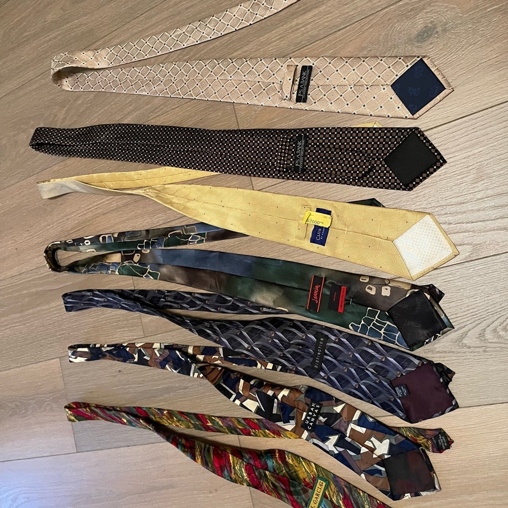 Lot of Ties